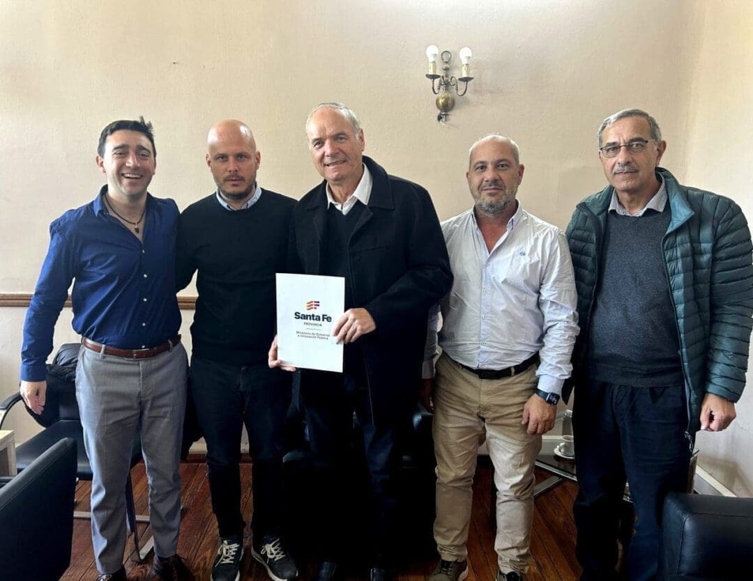 Villa Cañás: Convenios para la certificación de firmas y la implementación del programa Protege tu Casa