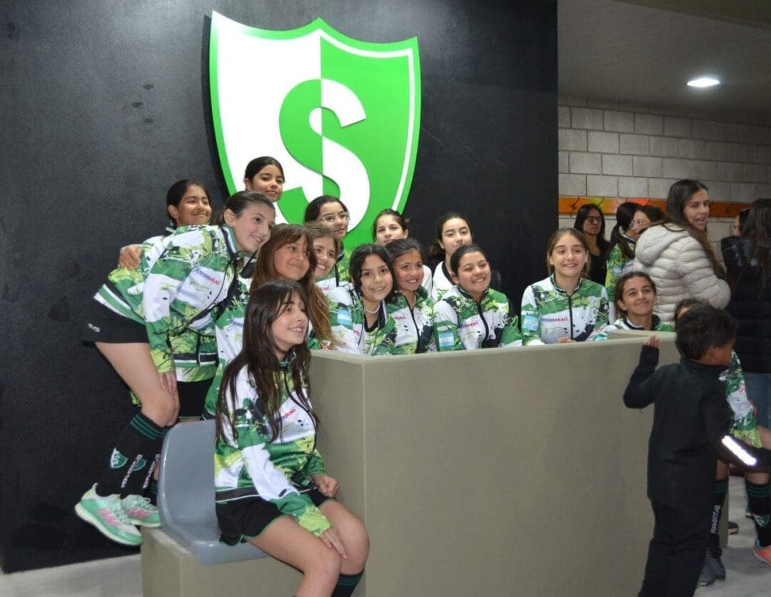 Villa Cañás: Inauguración de la cancha de hockey de Studebaker