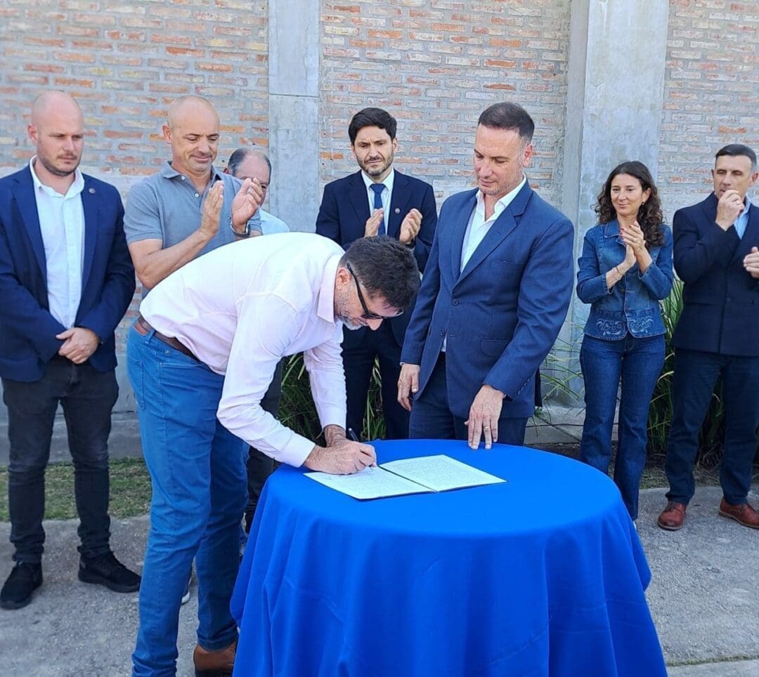 Villa Cañás: Plan Incluir para Studebaker y Sportsman