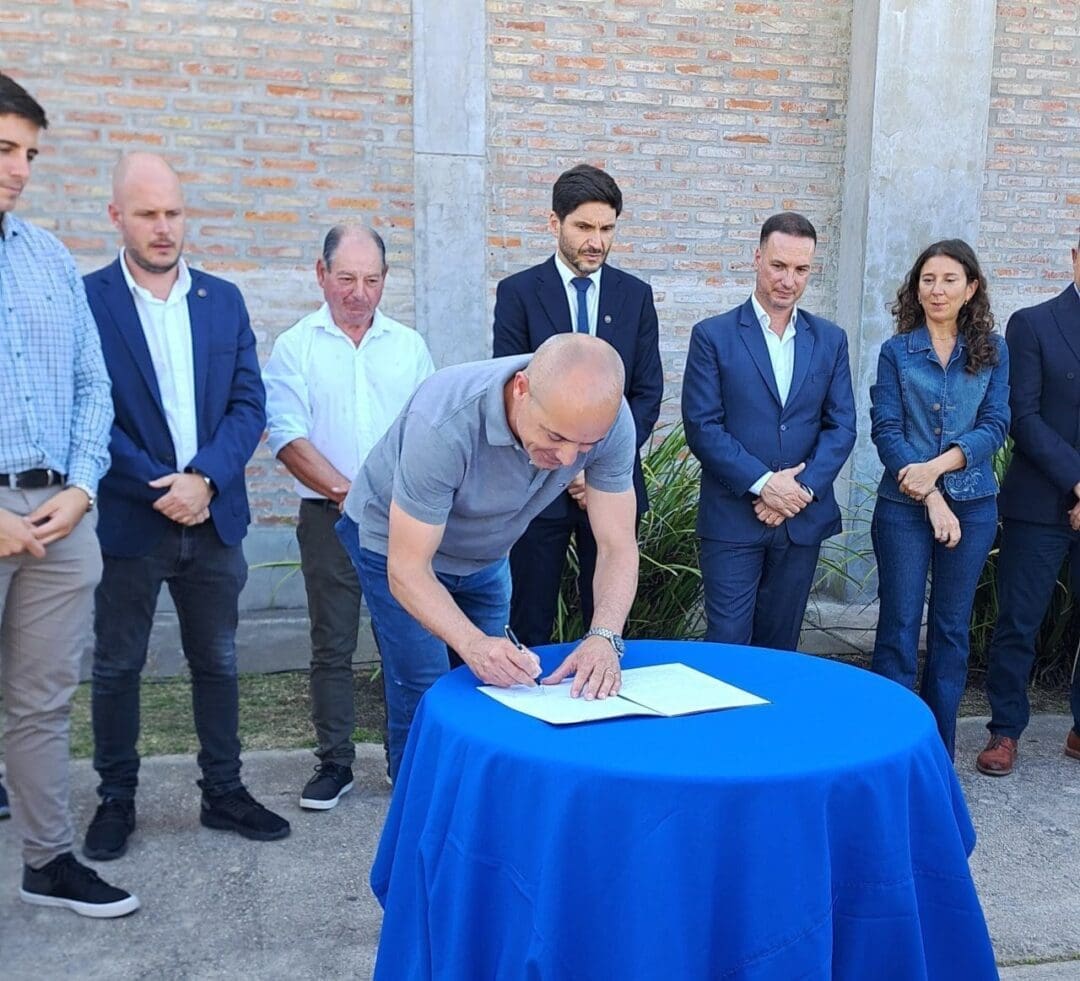 Villa Cañás: Plan Incluir para Studebaker y Sportsman
