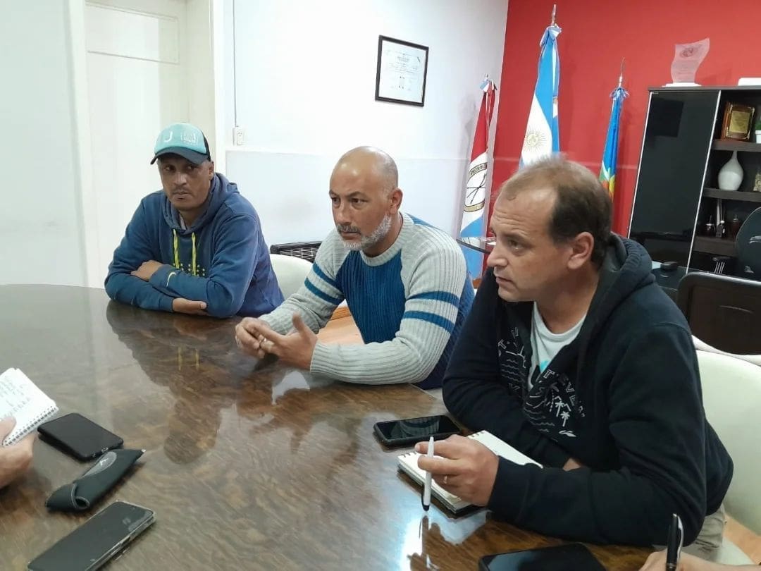 Villa Cañás: La gestión Gizzi pasara empleados municipales contratados a planta permanente