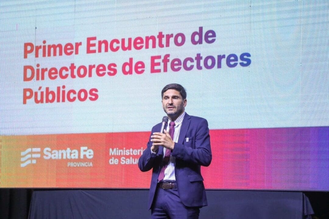 Pullaro presentó plan para jerarquizar el sistema de salud con el fin de brindar una mejor atención a toda la población
