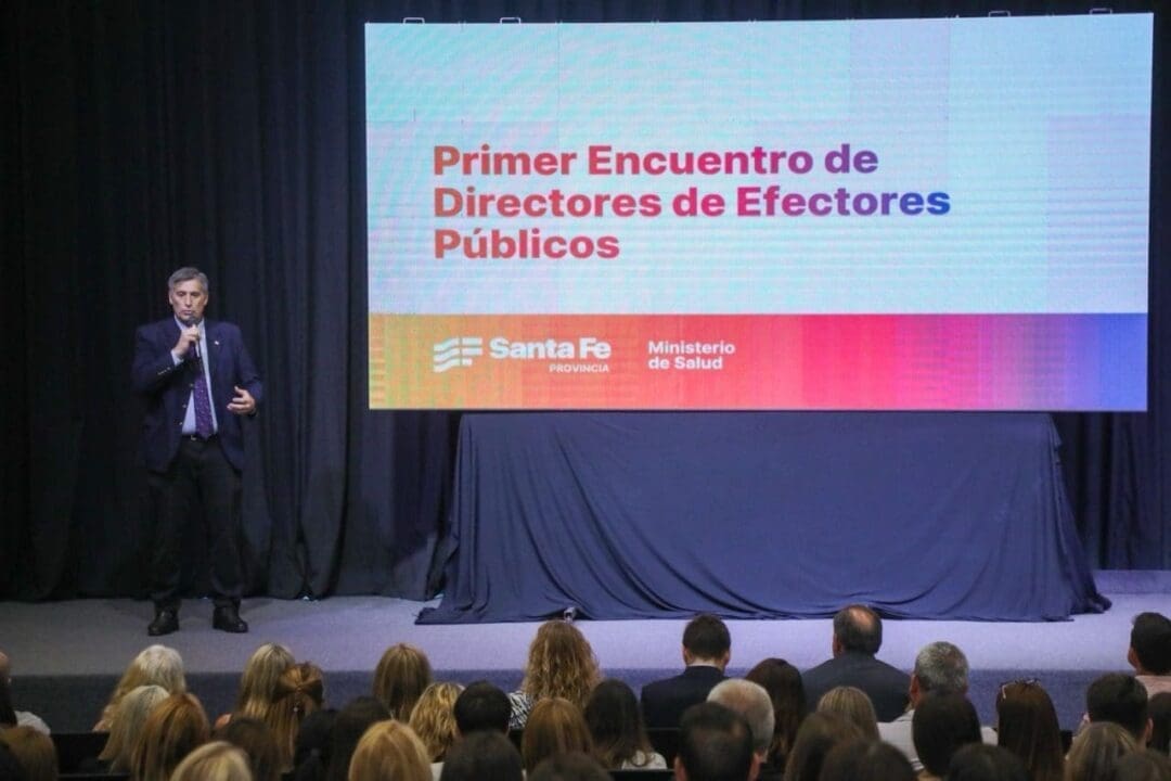 Pullaro presentó plan para jerarquizar el sistema de salud con el fin de brindar una mejor atención a toda la población