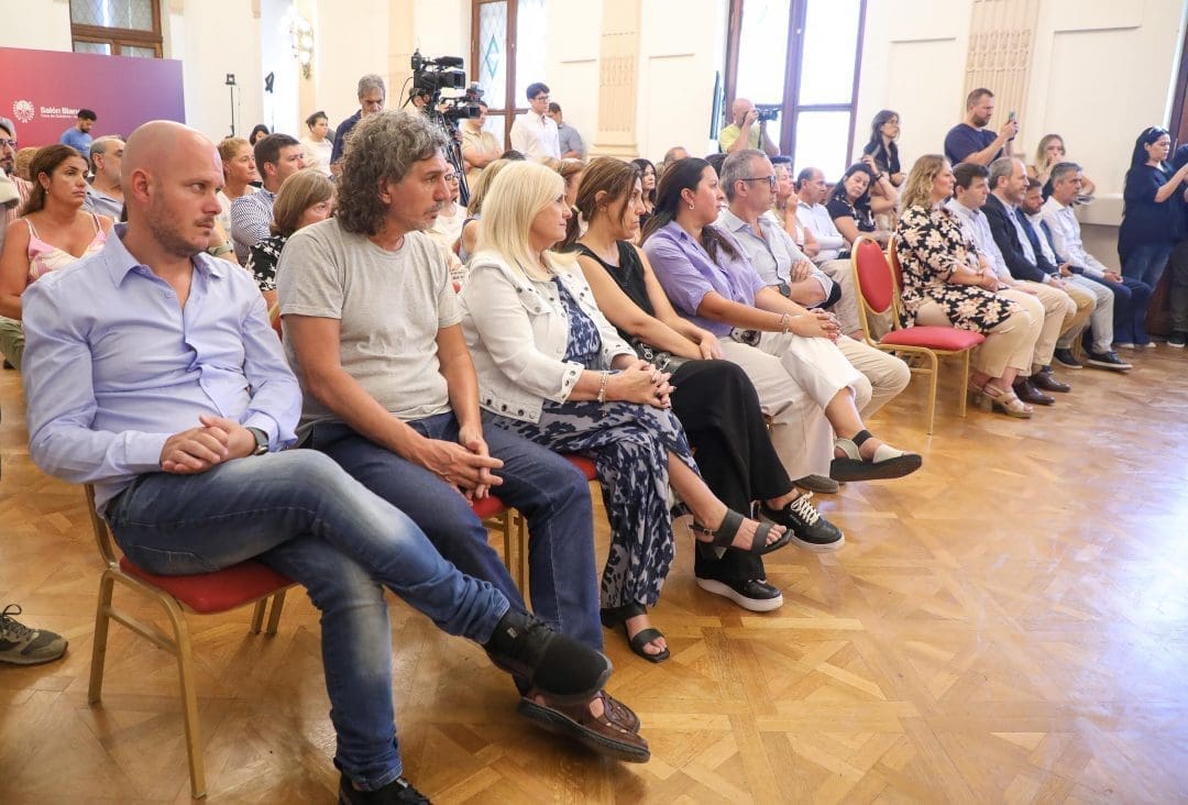Santa Fe lanza el Programa FonRES para mejorar hospitales y centros de salud