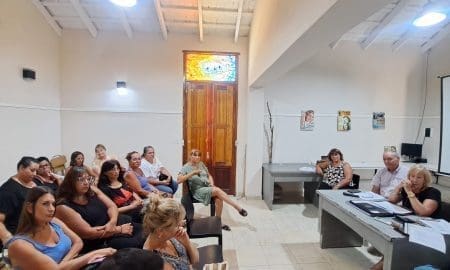 Villa Cañás: Entrega del FAE a instituciones educativas