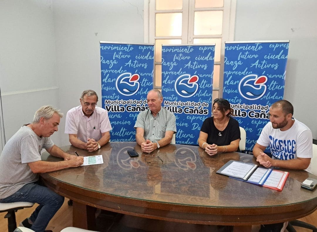 Villa Cañás: Entregan aporte al Club Sportsman por la Colonia de Invierno