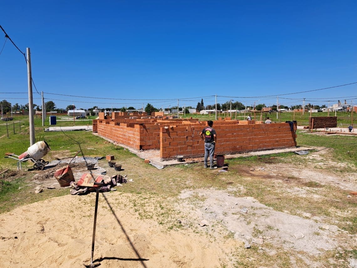Villa Cañás: Avanza la construcción de 45 viviendas en la ex quinta Sfasciotti