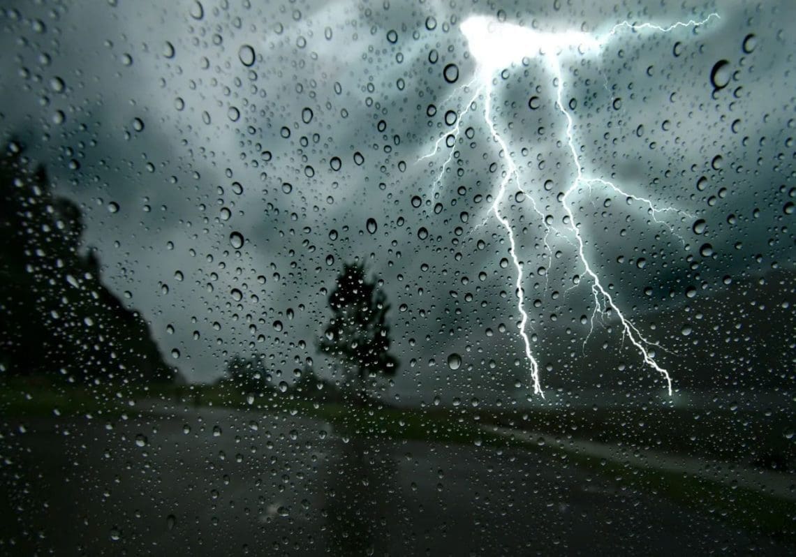 Alerta Naranja: Fuertes tormentas y vientos intensos para este sábado y domingo