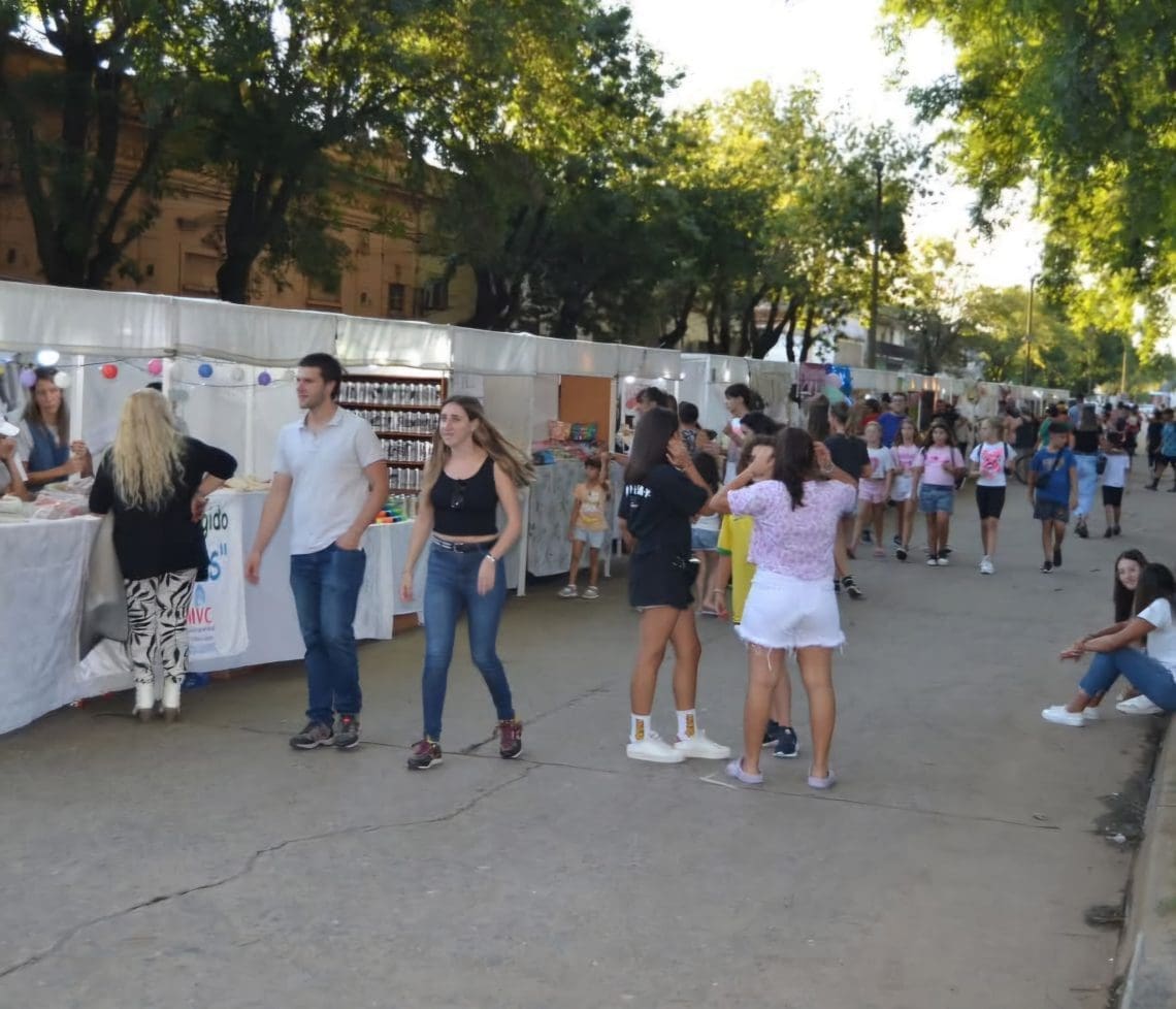 Villa Cañás: Cuenta regresiva para la 23ª Feria Nacional de Artesanos