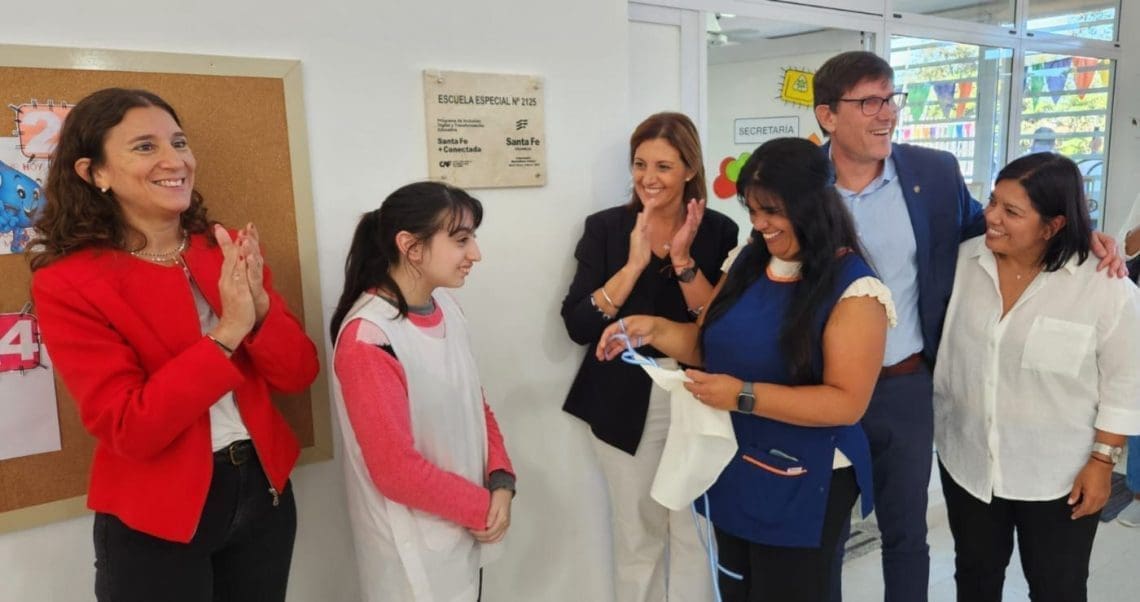 Provincia inauguró el nuevo edificio de la Escuela Especial de María Teresa Provincia inauguró el nuevo edificio de la Escuela Especial de María Teresa