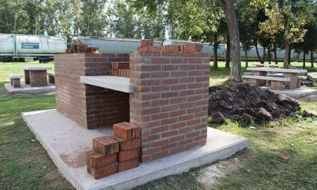 Hughes: Avanza la renovación del Parque de los Parrilleros mediante el programa de Obras Urbanas