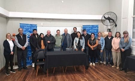 Villa Cañás impulsa el desarrollo local mediante la entrega de microcréditos
