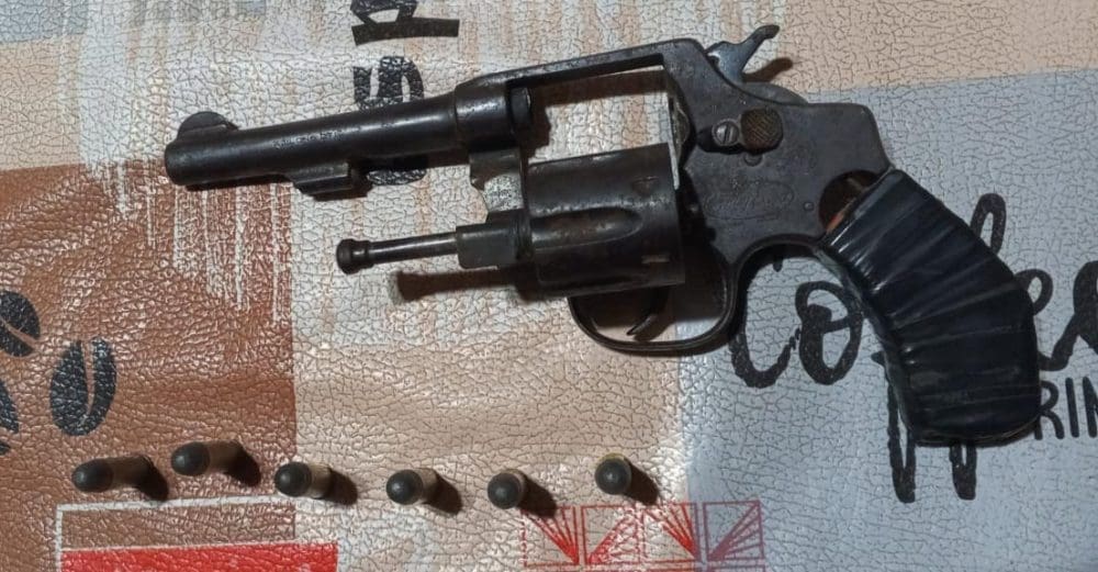María Teresa: Aprehensión y secuestro de arma de fuego tras denuncia familiar María Teresa: Aprehensión y secuestro de arma de fuego tras denuncia familiar