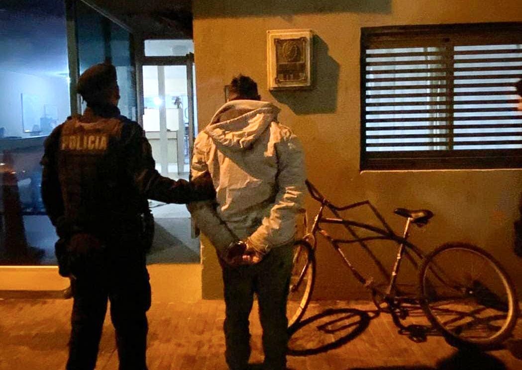 Venado Tuerto: Joven aprehendido por resistencia a la autoridad y tenencia de estupefacientes