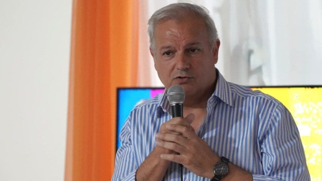 Con amplio respaldo, Unidos Firmat concluyó su campaña de apoyo a Gisela Scaglia Con amplio respaldo, Unidos Firmat concluyó su campaña de apoyo a Gisela Scaglia