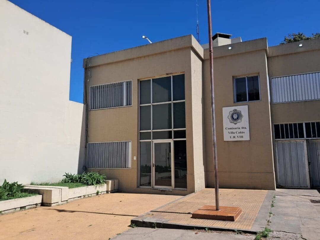 Villa Cañás: Piden 18 años y medio de prisión para acusado de abusar de su hijastra por una década