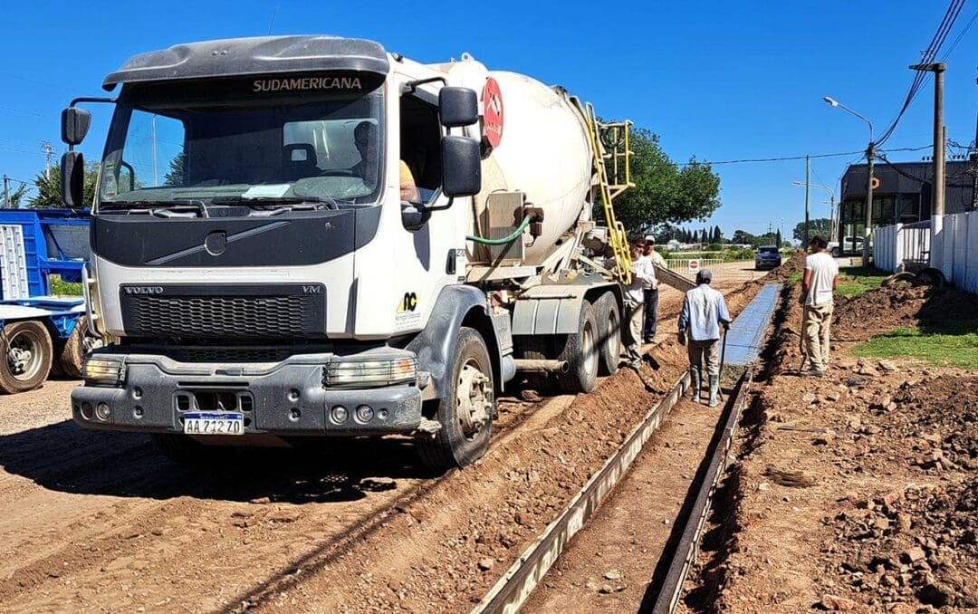 Villa Cañás: Se iniciaron las obras de cordón cuneta planificadas