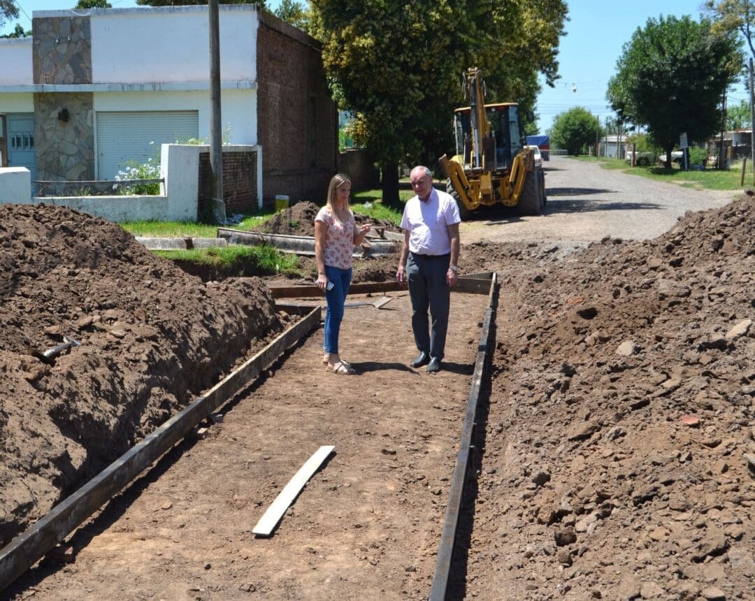 Villa Cañás: El municipio continúa con obras de cordón cuneta