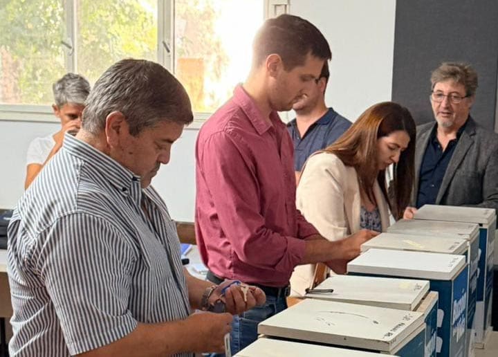 Venado Tuerto: 95 posibles denuncias en la primera apertura del año de los Buzones de la Vida Venado Tuerto: 95 posibles denuncias en la primera apertura del año de los Buzones de la Vida