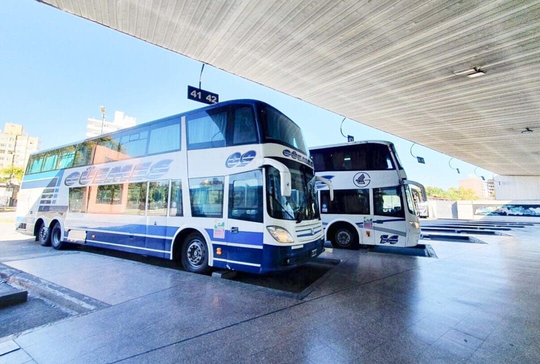 Golpe al bolsillo: Aumenta un 30.57% el boleto del transporte interurbano en Santa Fe Transporte en crisis: Santa Fe aportó $706 mil millones y recibió menos de la quinta parte