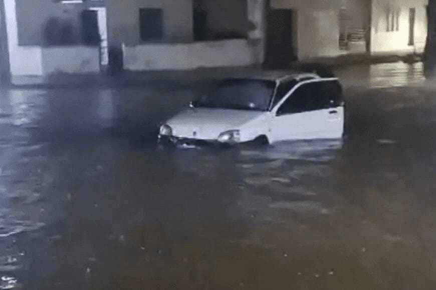 Temporal: Más de 200 milímetros y evacuados en el norte santafesino Temporal: Más de 200 milímetros y evacuados en el norte santafesino
