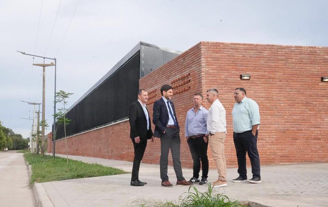 Obras en General López: Acceso industrial, energía solar y una nueva escuela Obras en General López: Acceso industrial, energía solar y una nueva escuela