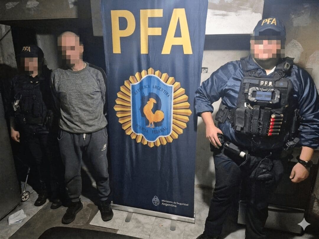 Megaoperativo en Venado Tuerto: desbaratan red de venta de drogas y detienen a dos personas Megaoperativo en Venado Tuerto: desbaratan red de venta de drogas y detienen a dos personas