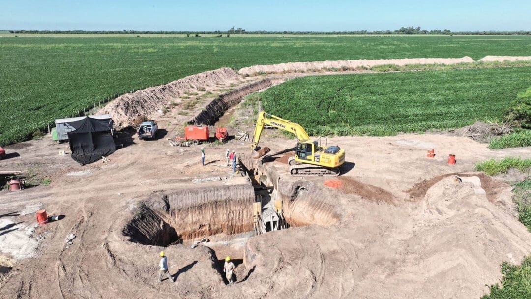 Lluvias intensas: Santa Fe acelera obras hídricas en más de 100 localidades para prevenir inundaciones
