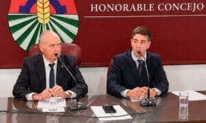 Villa Cañás: Gizzi y Gallo impulsan prohibir la venta ambulante y eliminar el permiso vigente