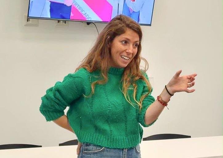 Galnares impulsa educación financiera en escuelas