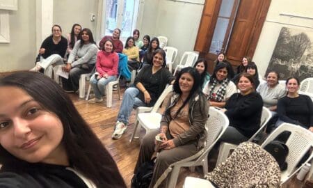 Villa Cañás: comenzó un curso gratuito de peinados para vecinas