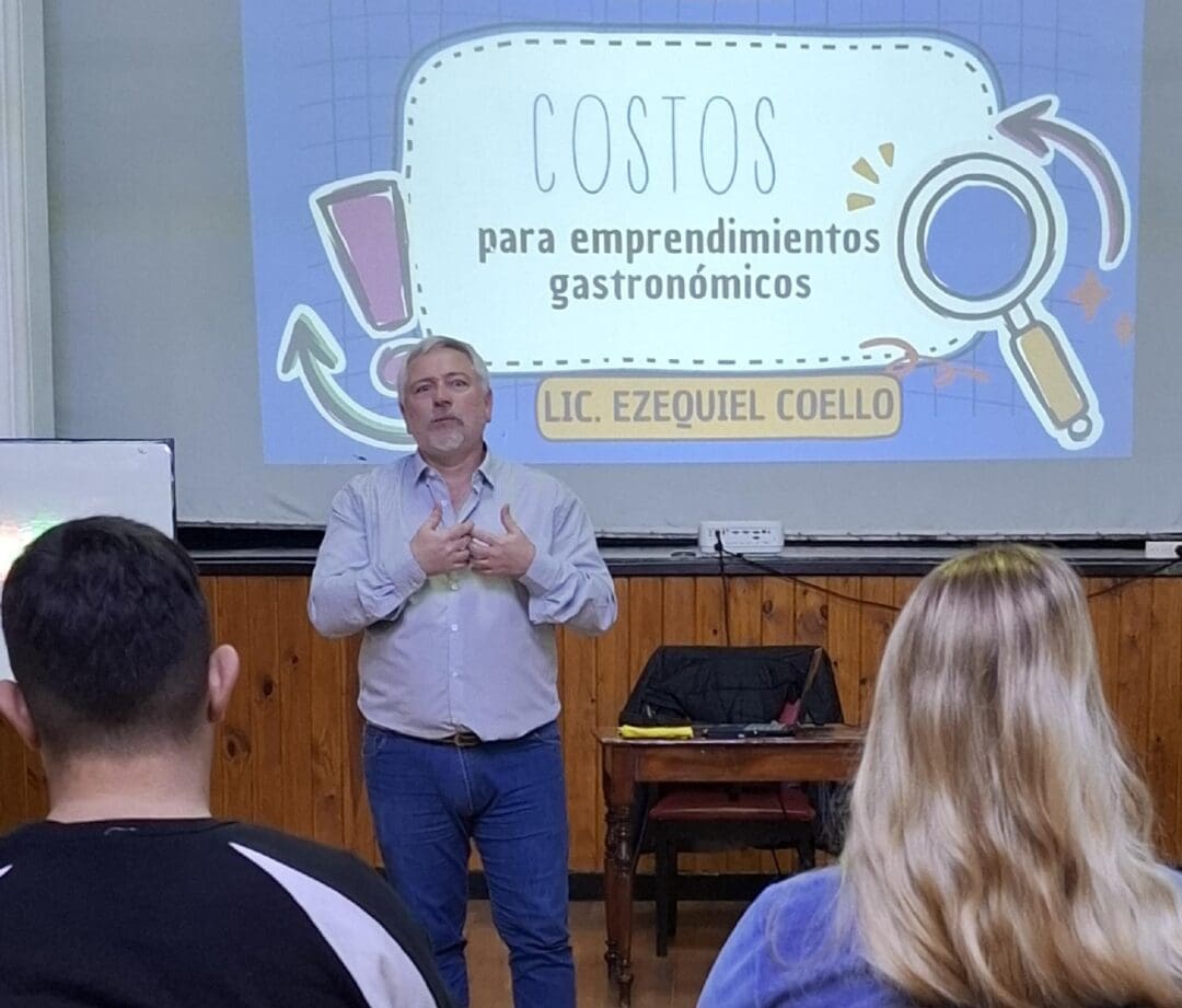 Santa Isabel fortalece a su sector gastronómico con capacitación