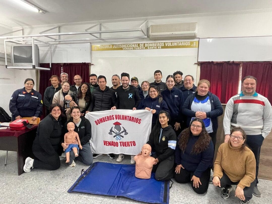 Venado Tuerto capacitó a municipales en RCP y uso de DEA