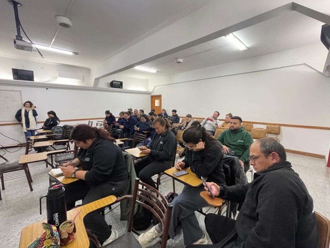 Venado Tuerto: Capacitaron a municipales en RCP y uso de DEA Venado Tuerto: Capacitaron a municipales en RCP y uso de DEA