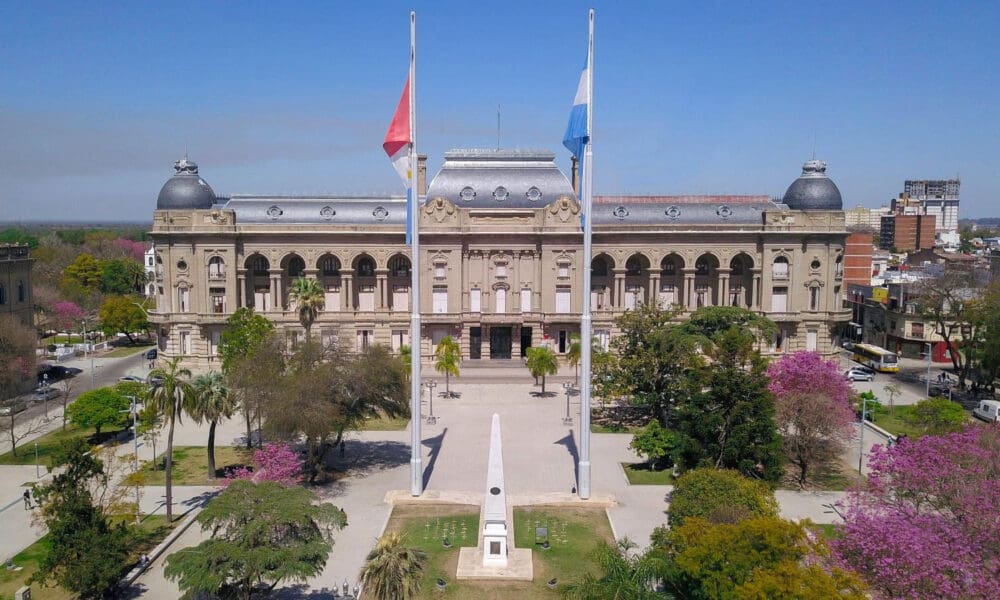 Estatales: UPCN y ATE aceptaron la oferta salarial provincial